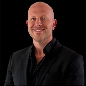 Meet your Posher, Joel